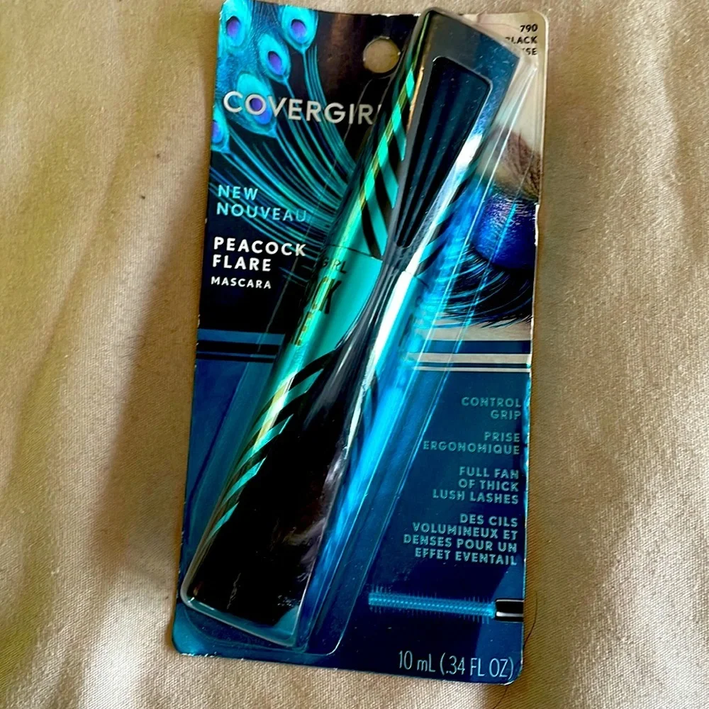 Cover girl peacock flare mascara 790 intense black-NWT